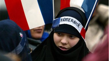 France/ Débat sur la laïcité : dissensions au sein de l'UMP