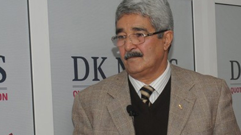 خالد سعدي: لاكارن كان يتصرف مثل “الباشاغا” وجماعة “بني وي وي” حطموا التحكيم الجزائري !