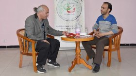 بعض الناشرين في مصر أرادوا تغيير لغة رواياتي لتكتسب طابعا مشرقيا