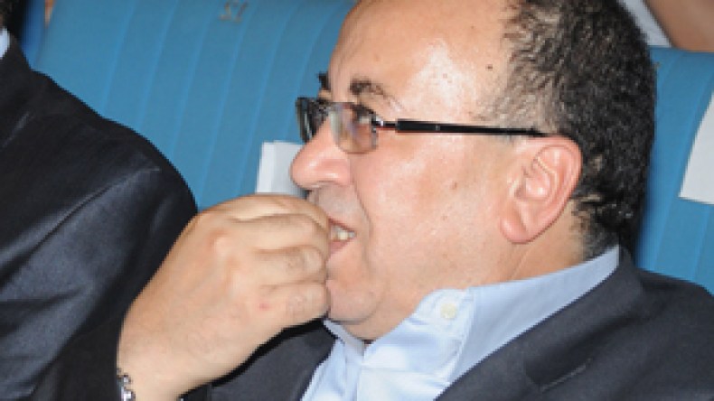 “إذا كان التبذير يساهم في تثقيف الشباب فأهلا به”