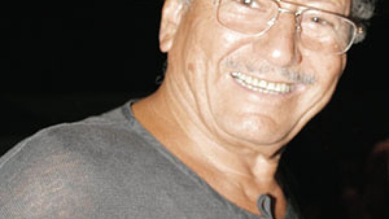 لخضر حمينة “ولا ابن العشرين”