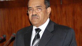 لكصاسي: الاقتصاد الجزائري لا زال هشا أمام السوق العالمية