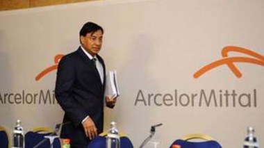 Le Premier ministre reçoit le P-DG du groupe ArcelorMittal