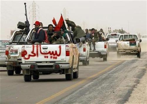 Libye : 20 ressortissants libyens ont fui Ghadames pour les territoires algériens