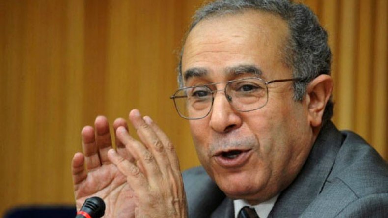 سلال ولعمامرة: الجزائر تدعم إصلاح الاتحاد الإفريقي