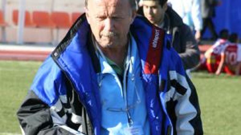 “على شبيبة القبائل أن تلعب دائما من أجل الفوز”