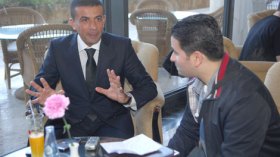 لست “المنقذ” أو “فاعل الخير” وهدفي تحويل العميد إلى شركة مربحة