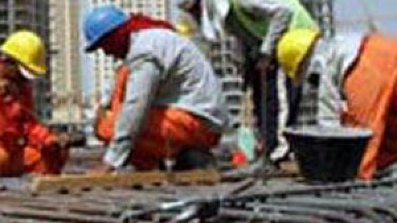 اسبانيا تبقي على توظيف العمالة الأجنبية انطلاقا من بلدانها الأصلية