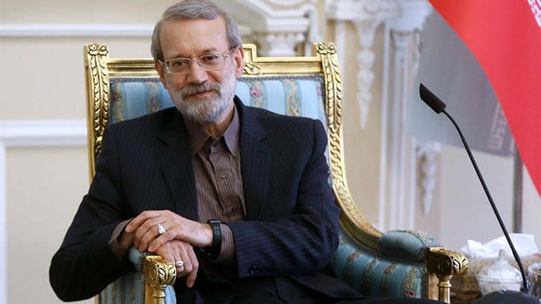 صراع الأجنحة في إيران يفتح ملفات فساد عائلة لاريجاني