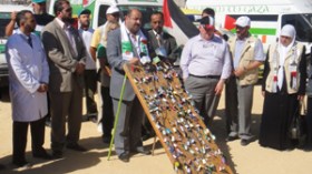 يصنعون الحياة من الموت