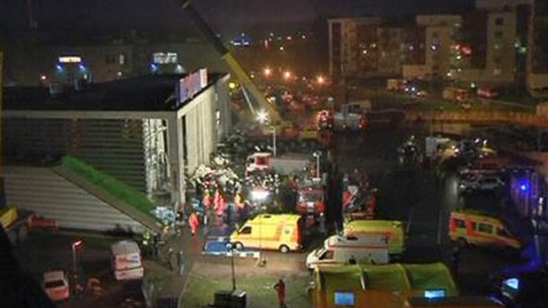 ارتفاع عدد ضحايا انهيار سقف مركز تسوق في لاتفيا إلى 51 قتيلا