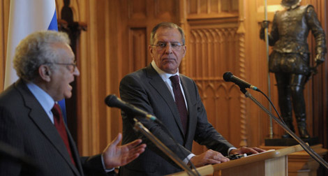 Situation en Syrie : Lavrov s’entretient avec Brahimi et al-Arabi au Caire