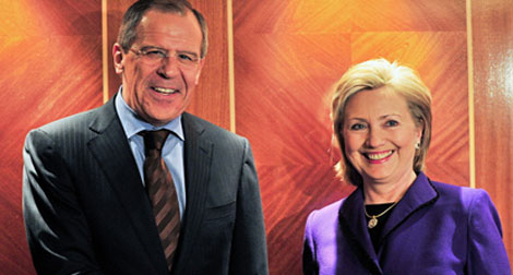 Syrie: Clinton en Russie pour tenter de convaincre à la veille de Genève