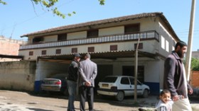 قنبلة وكفن وصابون.. هدية الارهابيين لمؤسس الجيا