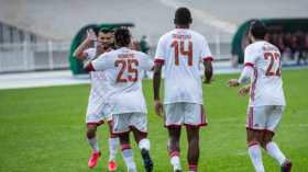 بلوزداد “يتسلّى” ويضع قدما في دور المجموعات