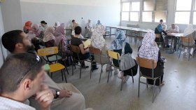 أساتذة غير مرسمين لتكوين الأساتذة الجدد!