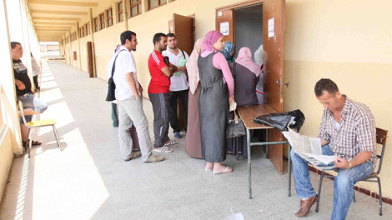 مسابقات التوظيف الخارجية للإداريين “معلقة” والوزارة تتفرّج