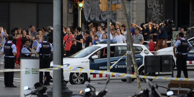 Attaque à Barcelone: 13 morts, dont une Belge, 2 arrestations, l'EI revendique