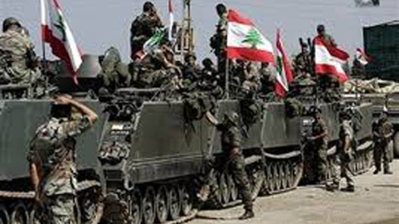 “داعش” تسلم جنديًا لبنانيا للوسيط القطري