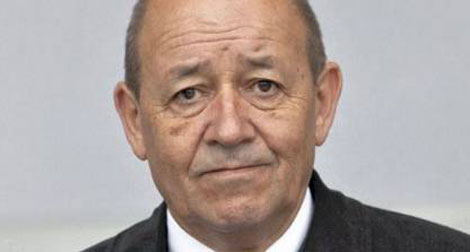 Le Drian: «Il est  probable que les otages français soient dans la région de Kidal»