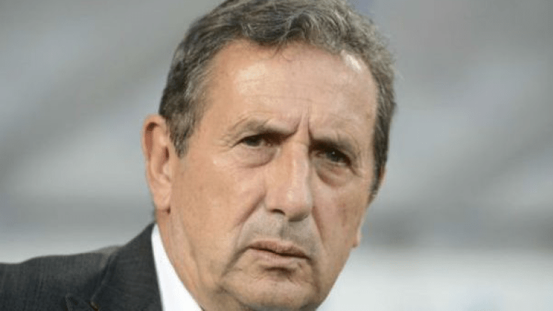 ليكنس يتقاضى 40 ألف أورو شهريا