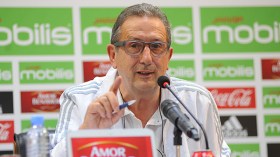 ليكنس: لقاء زيمبابوي هو الأصعب ولست مدرب “حسابات”