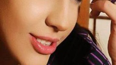 Laila Iskander refuses to sing