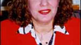 ليلى العثمان في الجزائر نهاية الشهر