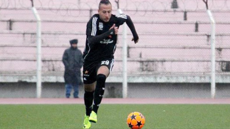 لخضاري يسرح من الوفاق ..والمغترب حنايني يوقع لموسمين