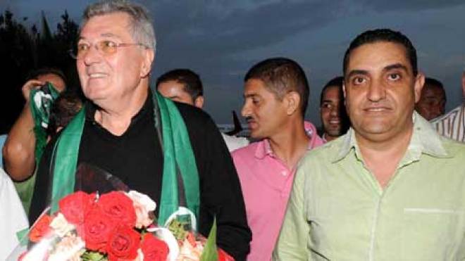 نادي نيس يؤكد مواجهة السنافر ولومير يتحفظ على العقد