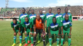 مدرب ليزوتو لا يخشى “محاربي الصحراء” ويحفز لاعبيه