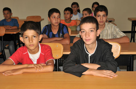 Les élèves du primaire pourront rester dans leurs écoles jusqu’à 16 H