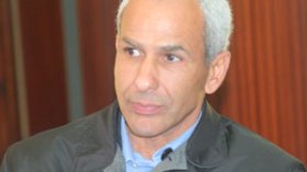 تحديد عدد نسخ الكتب في المعرض قرار ارتجالي