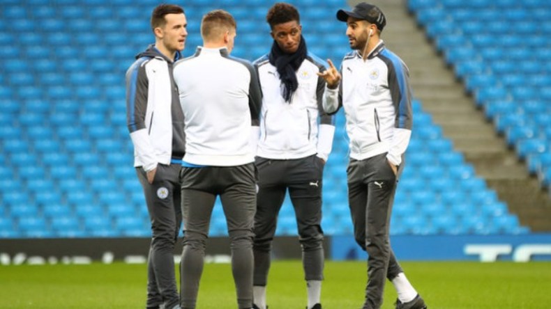 ظهور أعراض فيروس “كورونا” على زملاء سابقين لِمحرز