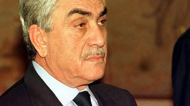 Transition démocratique: pas de réponse de Zeroual, El Ibrahimi malade et El Khatib à l'étranger