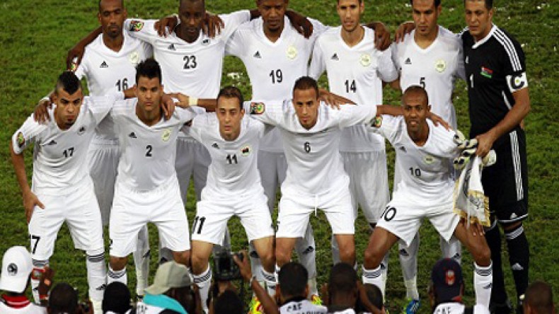 الليبيون يتحرّكون لإقناع حياتو بأن ملاعبهم آمنة