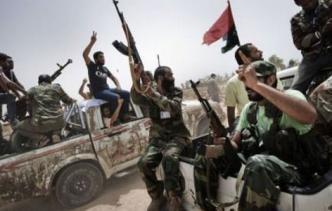 Libye: les rebelles affirment être dans le centre de Zliten