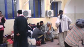ظروف مأساوية للعائلات الجزائرية النازحة من ليبيا