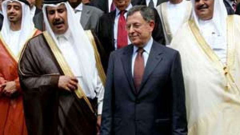 الفرقاء اللبنانيون يتوافقون على ميشال سليمان رئيسا للجمهورية