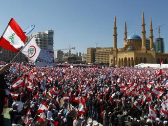 Immense manifestation au Liban contre le régime syrien et le Hezbollah
