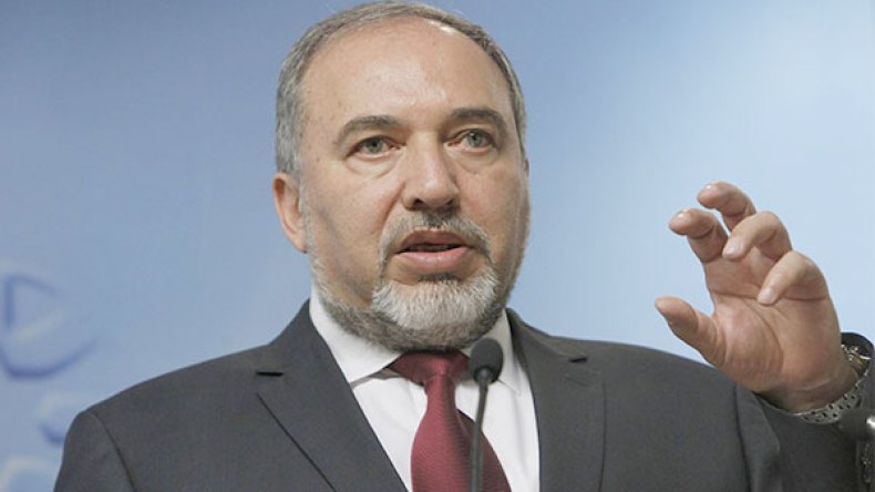 ليبرمان يشترط التطبيع بين إسرائيل والعرب قبل السلام