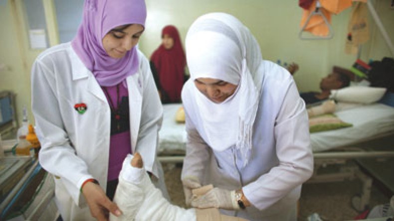 تركيا والمغرب يطردان ثوارا ليبيين تحرشوا بممرضات