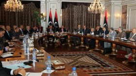 حكومة الإنقاذ الوطني في ليبيا تعلن تنحّيها