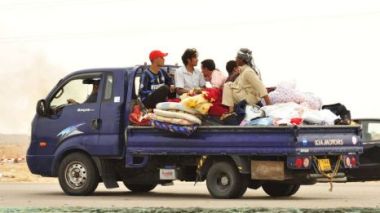 Libyan refugee families decide to live in Algeria