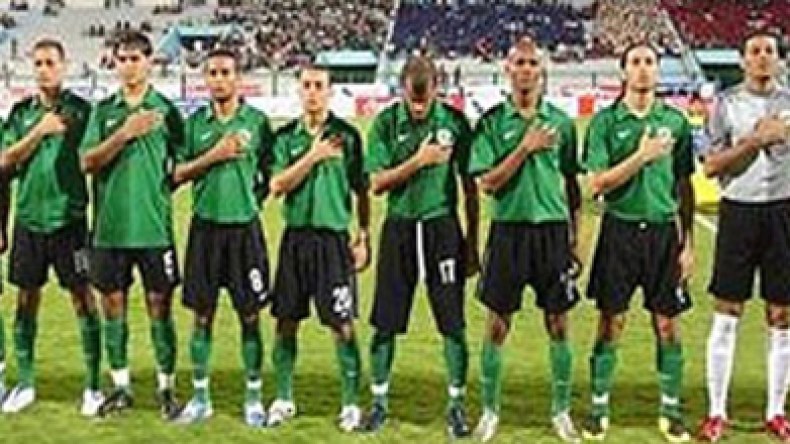 عادل بن عيسى للشروق:هكذا هرب17لاعبا في كرة القدم من قبضة كتائب القذافي