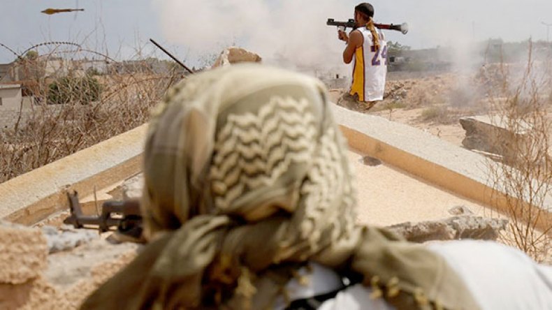 كهل يجنّد ثلاثة شُبّان بوهران لصالح “داعش” في سوريا