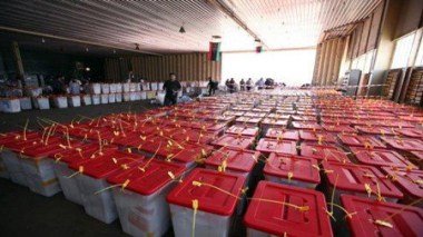 Les Libyens dans l'attente des résultats de leurs premières élections libres