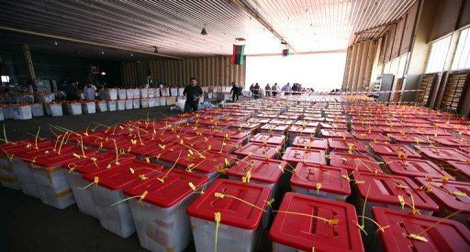 Les Libyens dans l'attente des résultats de leurs premières élections libres