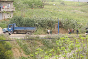 Four injured, including a little girl, in a roadside bomb east of Algiers