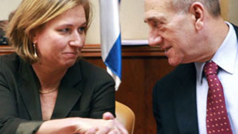 بيريز يكلف ليفني الاثنين تشكيل حكومة جديدة في اسرائيل
